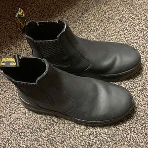 Doc Martens Embury Chelsea Boots